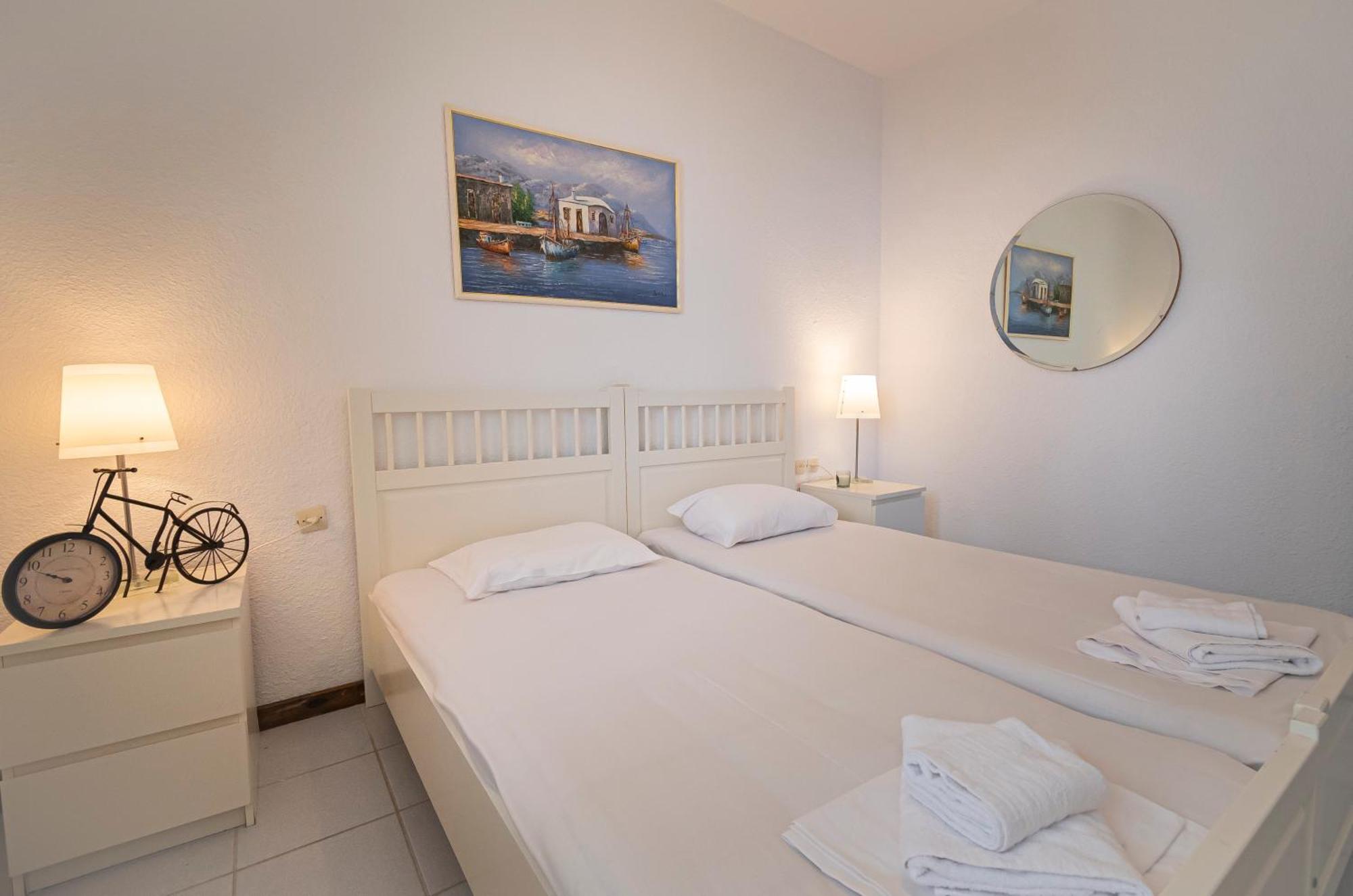 Aphrodite Apartment By Rentalspro Services - Kalives Halkidiki Kalyves Polygyrou Exteriör bild