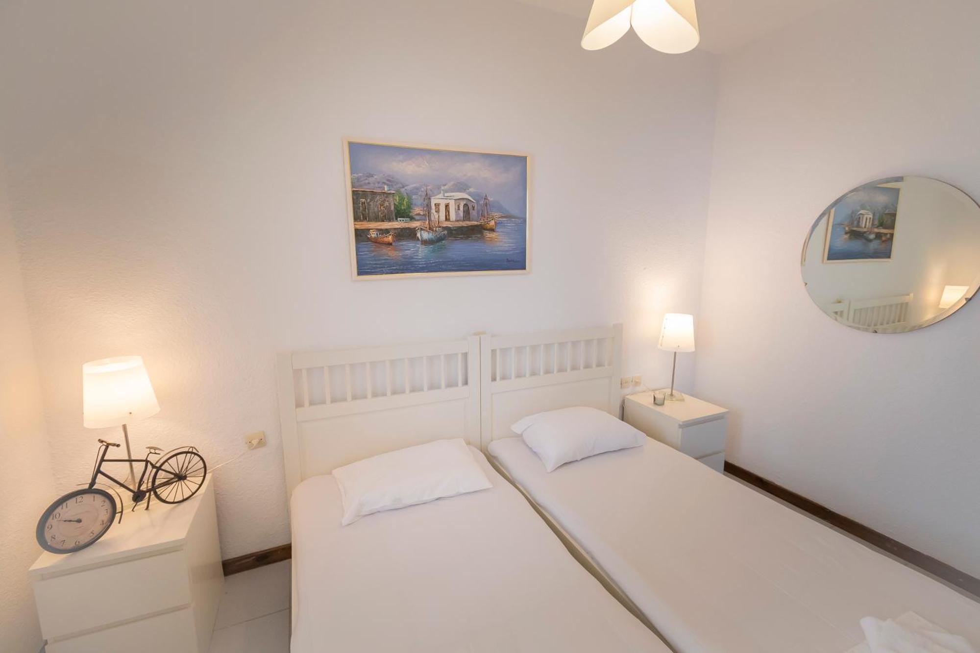 Aphrodite Apartment By Rentalspro Services - Kalives Halkidiki Kalyves Polygyrou Exteriör bild
